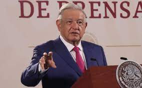 Mi familia no se meterá en el proceso para elegir candidato de Morena: AMLO