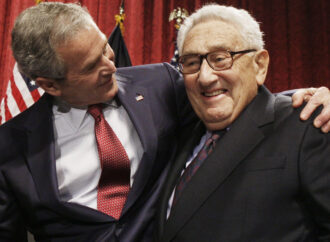 Henry Kissinger fallece a sus 100 años