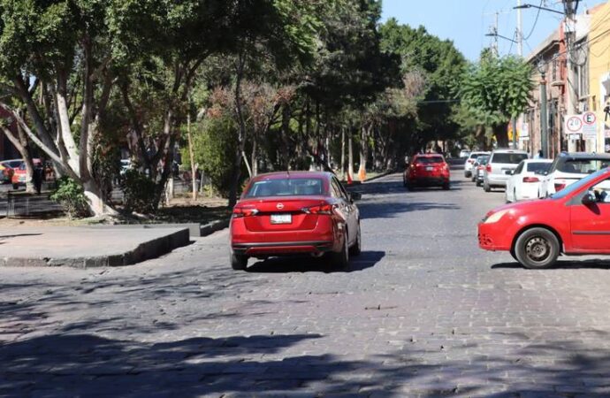 Pide el INAH plan de preservación de los vestigios hallados en la Calzada de Gpe.