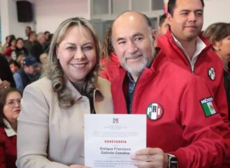 PRI entrega constancias a 34 candidatos