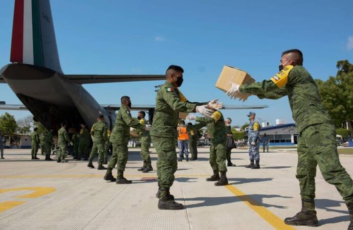 México envía a Chile aviones de la Sedena con toneladas de víveres