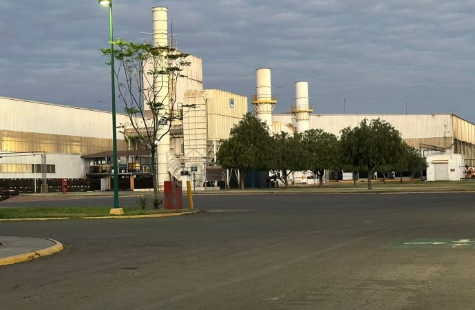 Trabajadores de Draxton Irapuato ratifican a CONASIM y frenan intento de SINTTIA por entrar a la planta