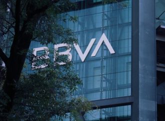 BBVA recurre a la vía legal por incumplimiento en crédito hipotecario de agente inmobiliaria